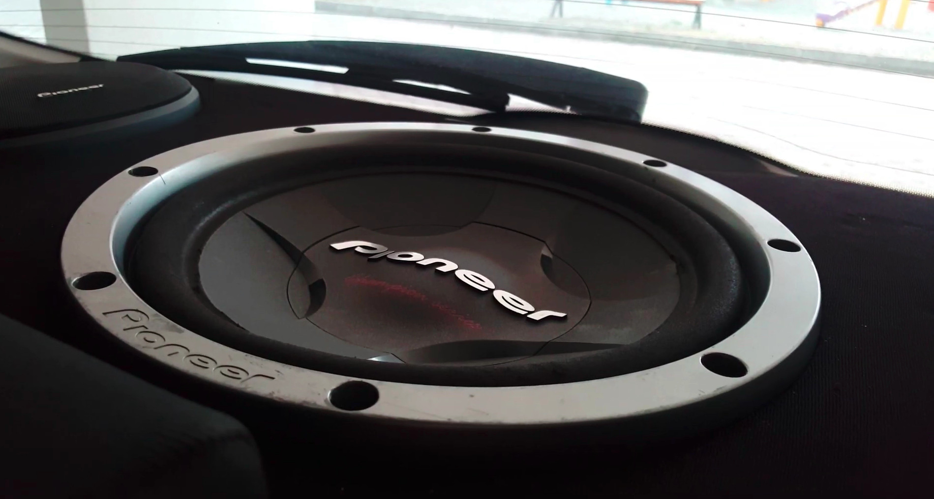 What is a Free Air Subwoofer?